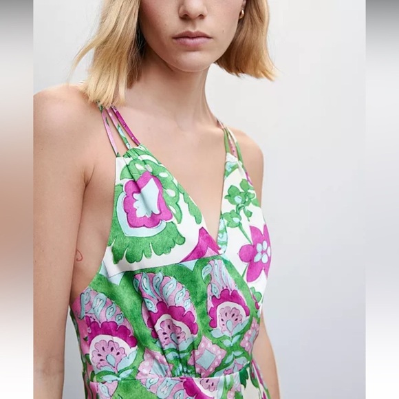 Mango Satin Cross-Back Floral Jumpsuit NWOT - Picture 12 of 13